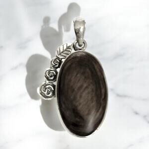 Vintage Estate Bezeled Hypersthene Pendant Luminous .925 Sterling Silver & Roses